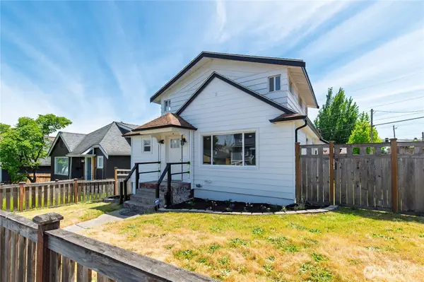1231 4th Street, Bremerton, WA 98337