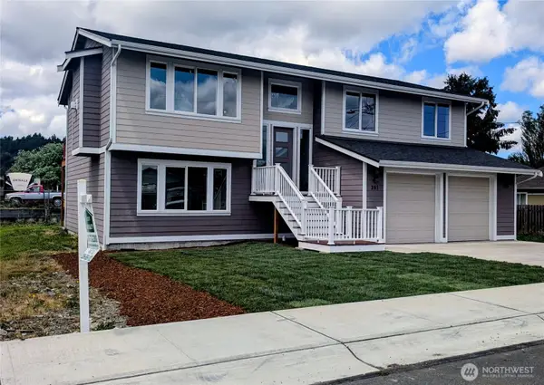201 Stanley Avenue, Algona, WA 98001
