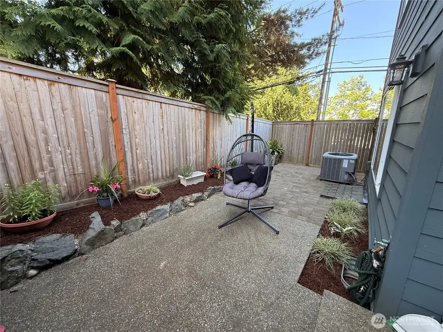 15633 44th Avenue W #B-1, Lynnwood, WA 98087 - #3