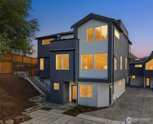 1405 29th Avenue, Seattle, WA 98122