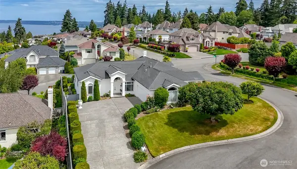 30015 1st Place S, Federal Way, WA 98003