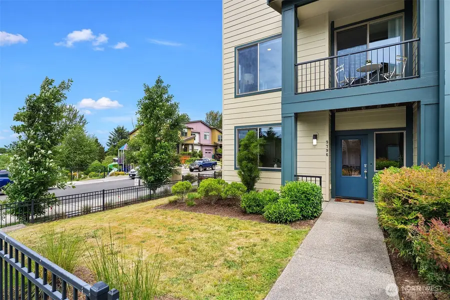 9796 11th Avenue Sw, Seattle, WA 98106 - #3