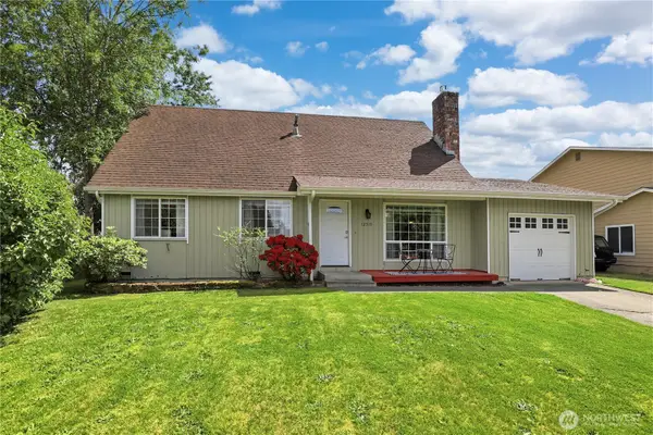 12519 SE 277th Place, Kent, WA 98030