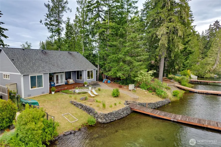 380 E Benson Lake Road, Grapeview, WA 98546 - #2