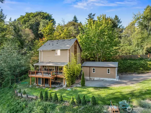 21216 Des Moines Memorial Dr, Des Moines, WA 98198