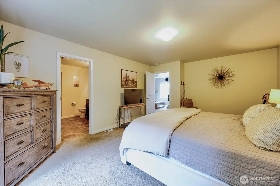 7129 Munn Lake Drive Se, Tumwater, WA 98501 - #3