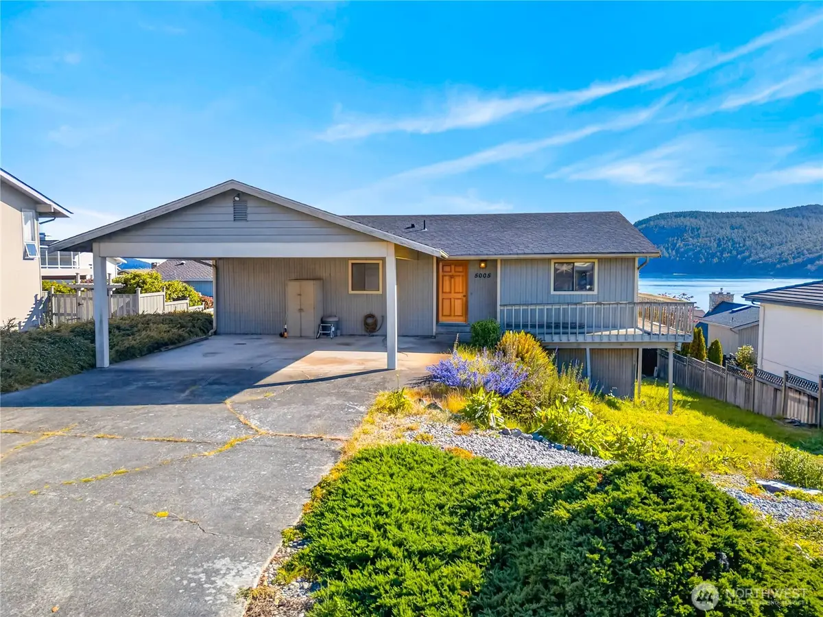 5005 Dundee Drive, Anacortes, WA 98221 - #1