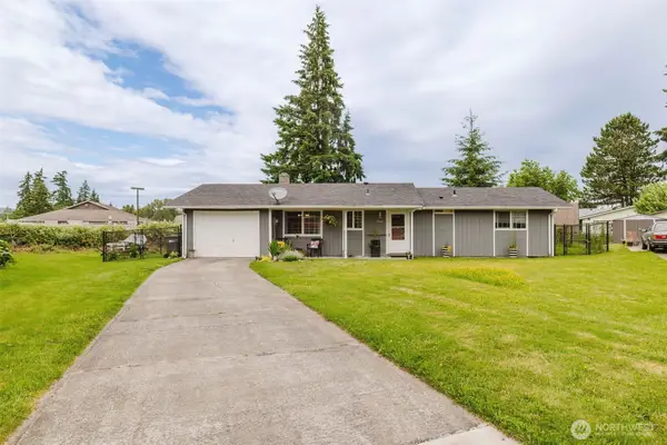 2864 SE Flaiz Court, Port Orchard, WA 98366