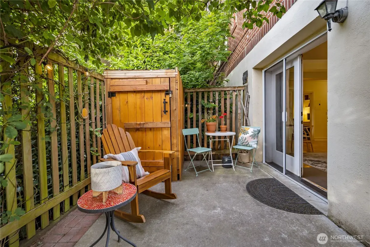 2203 Yale Avenue E #B1, Seattle, WA 98102 - #1