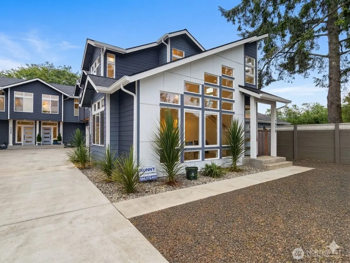768 Point Brown Avenue Se #D, Ocean Shores, WA 98569 - #1