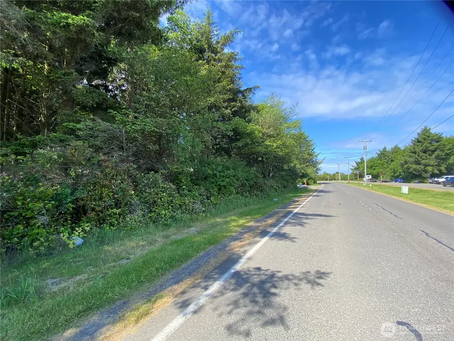 888 Ocean Shores Boulevard, Ocean Shores, WA 98569 - #3