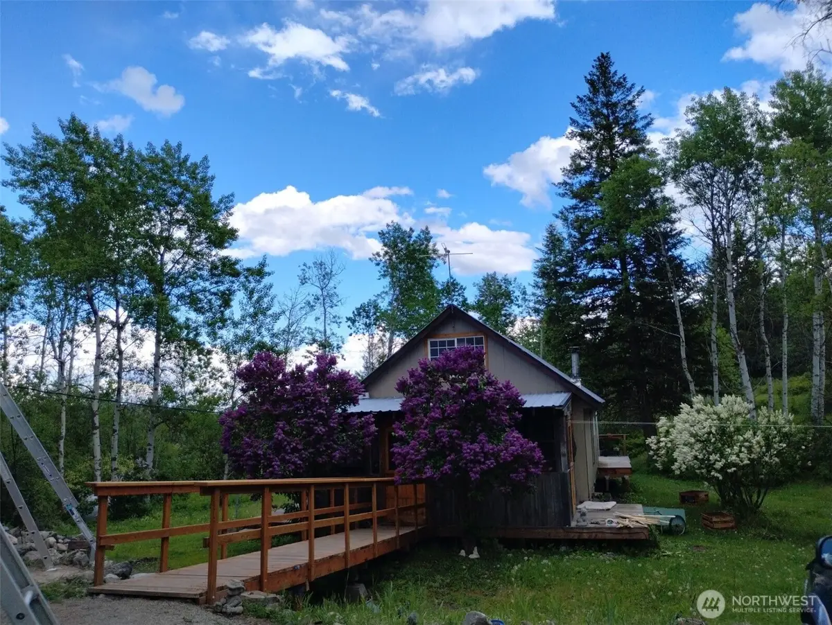 1066 A Ellemeham Mountain Road, Oroville, WA 98844 - #1
