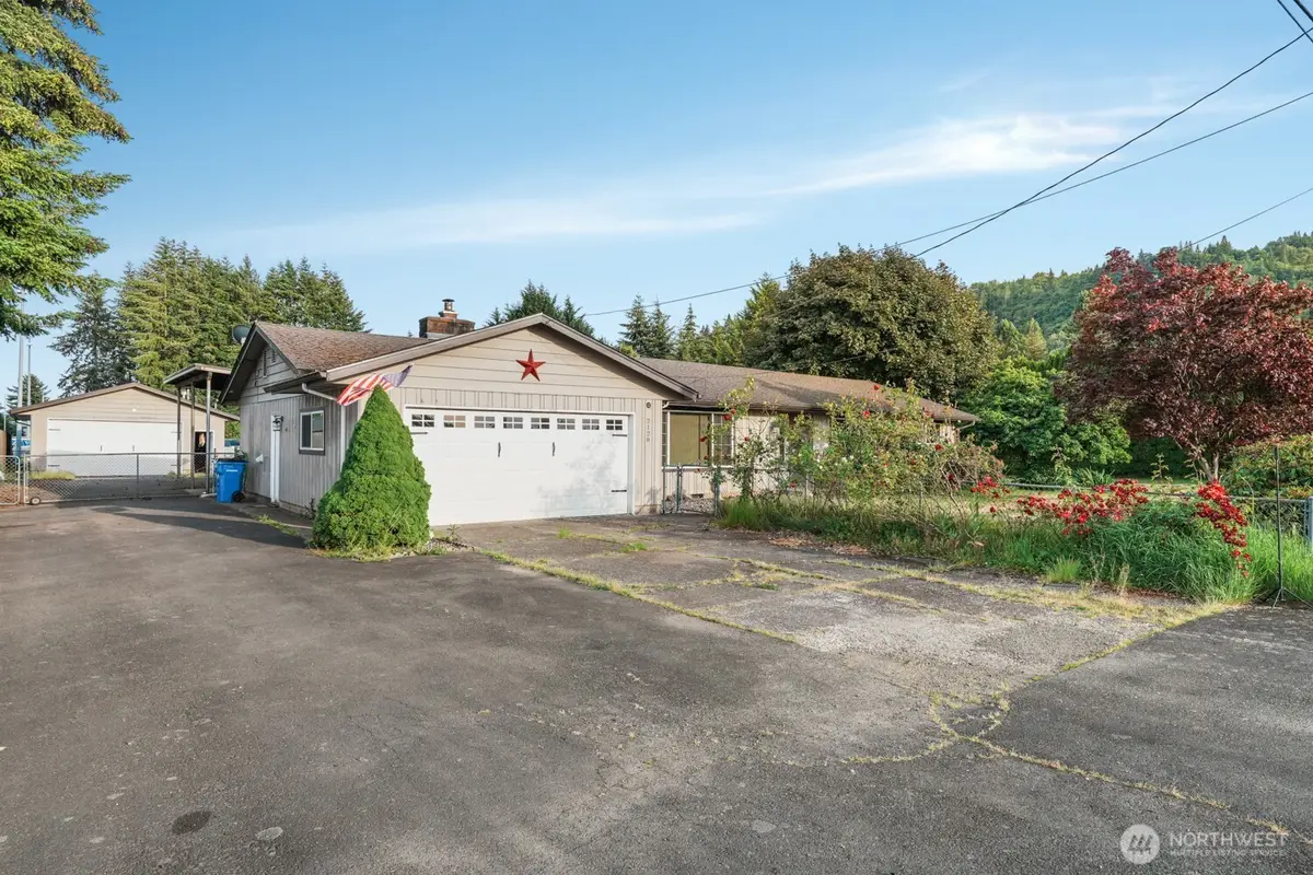 2128 44th Avenue, Longview, WA 98632 - #1