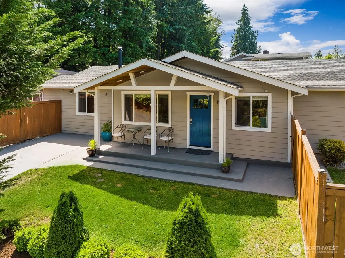 12117 179th Avenue Se, Renton, WA 98059 - #1