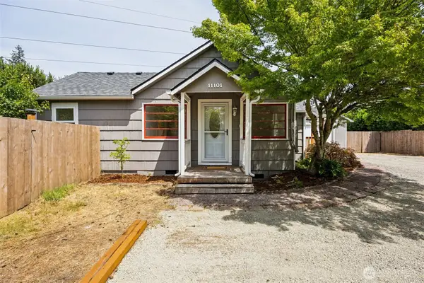 11101 122nd St E, Puyallup, WA 98374