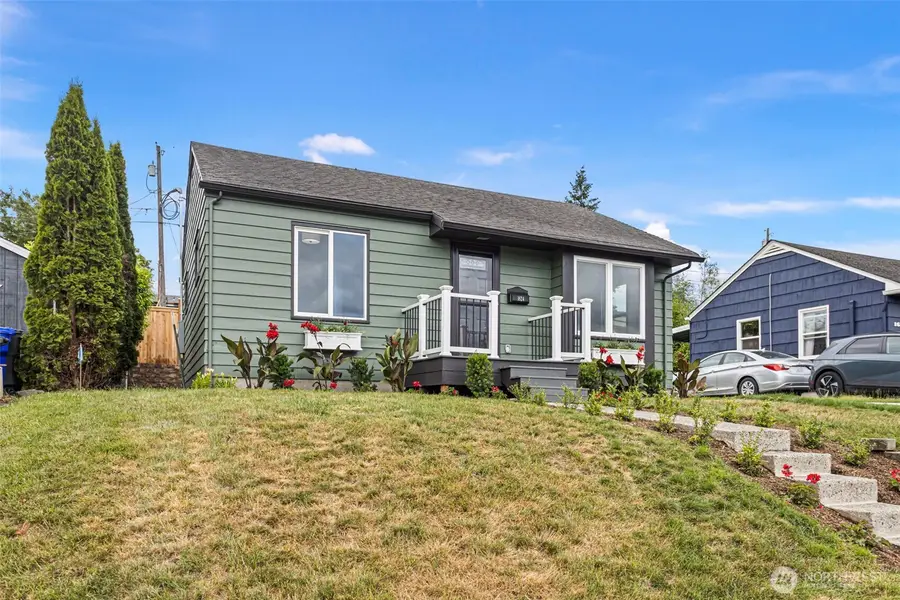 1624 Pine Street #1, Everett, WA 98201 - #2