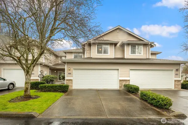 10700 SE 260th Street #E103, Kent, WA 98030