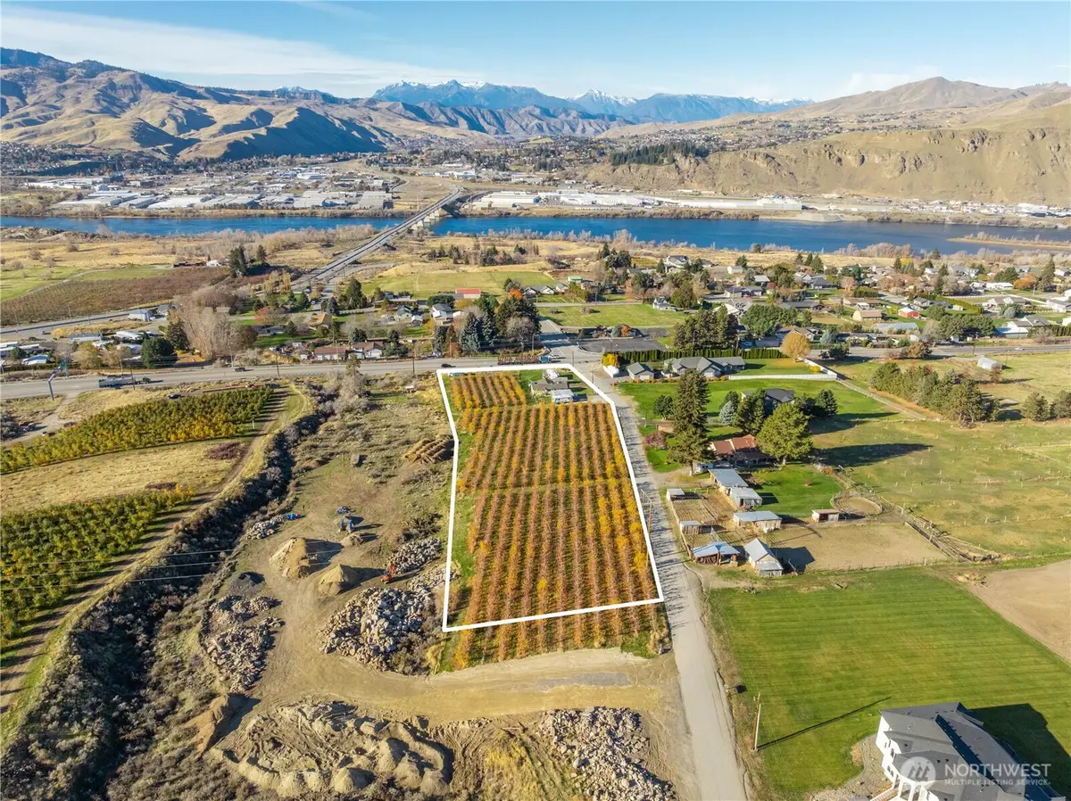 20 Blue Grade Road, East Wenatchee, WA 98802 - #1