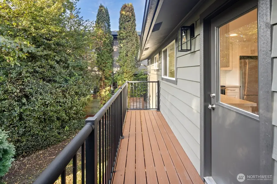 845 Kirkland Way, Kirkland, WA 98033 - #3