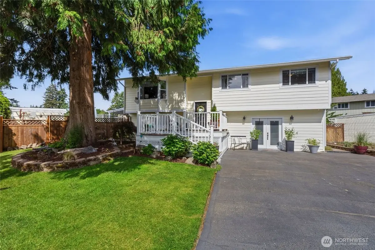 6878 Helena Drive Ne, Bremerton, WA 98311 - #1