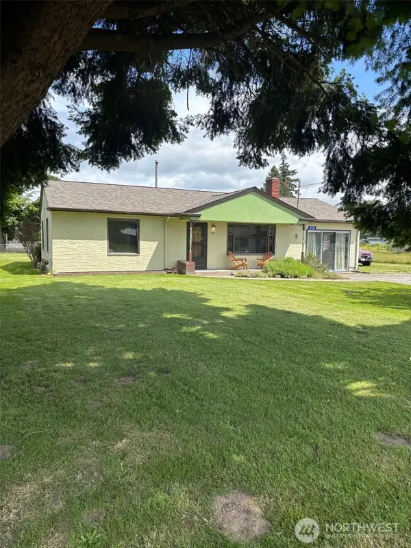 10563 District Line Road, Burlington, WA 98233