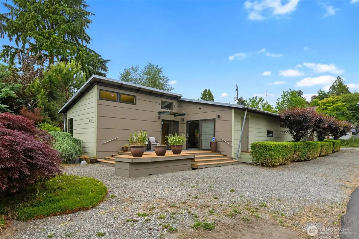 8856 24th Avenue Sw, Seattle, WA 98106 - #1