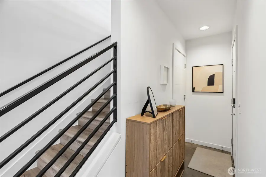 3913 SW Hudson Street, Seattle, WA 98116 - #3