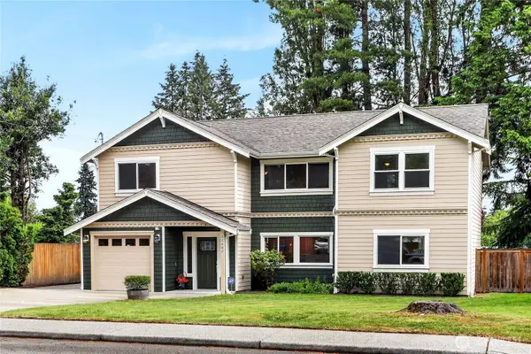 22207 48th Avenue W, Mountlake Terrace, WA 98043