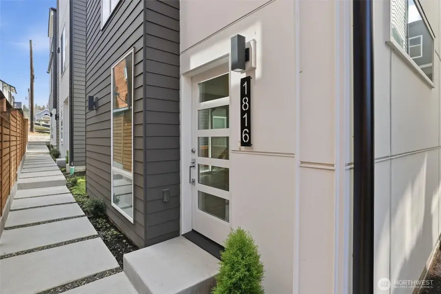 1816 24th Avenue S, Seattle, WA 98144 - #3