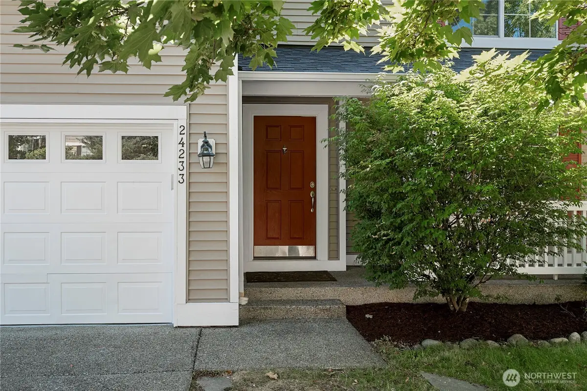 24233 237th Way Se, Maple Valley, WA 98038 - #1