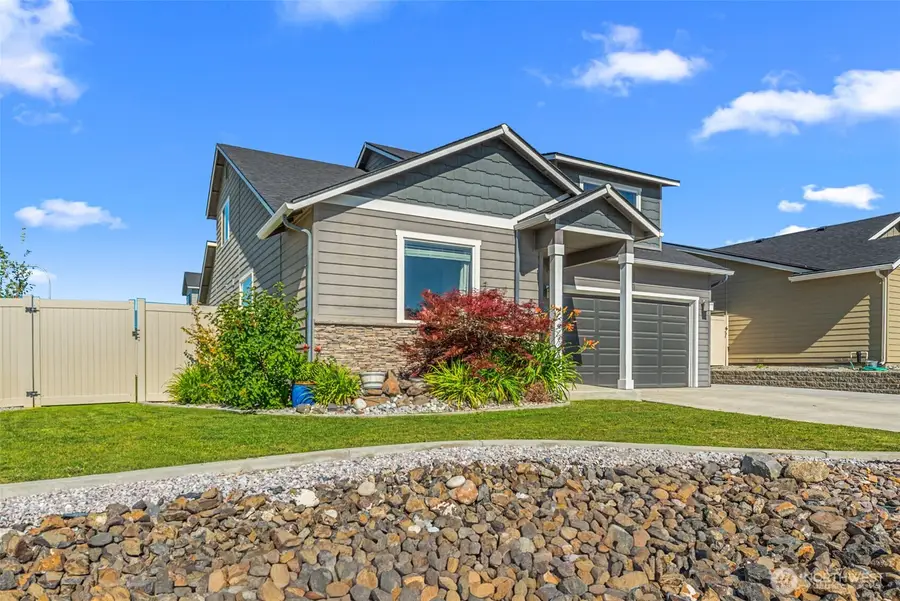 284 S Nevada Avenue, East Wenatchee, WA 98802 - #3