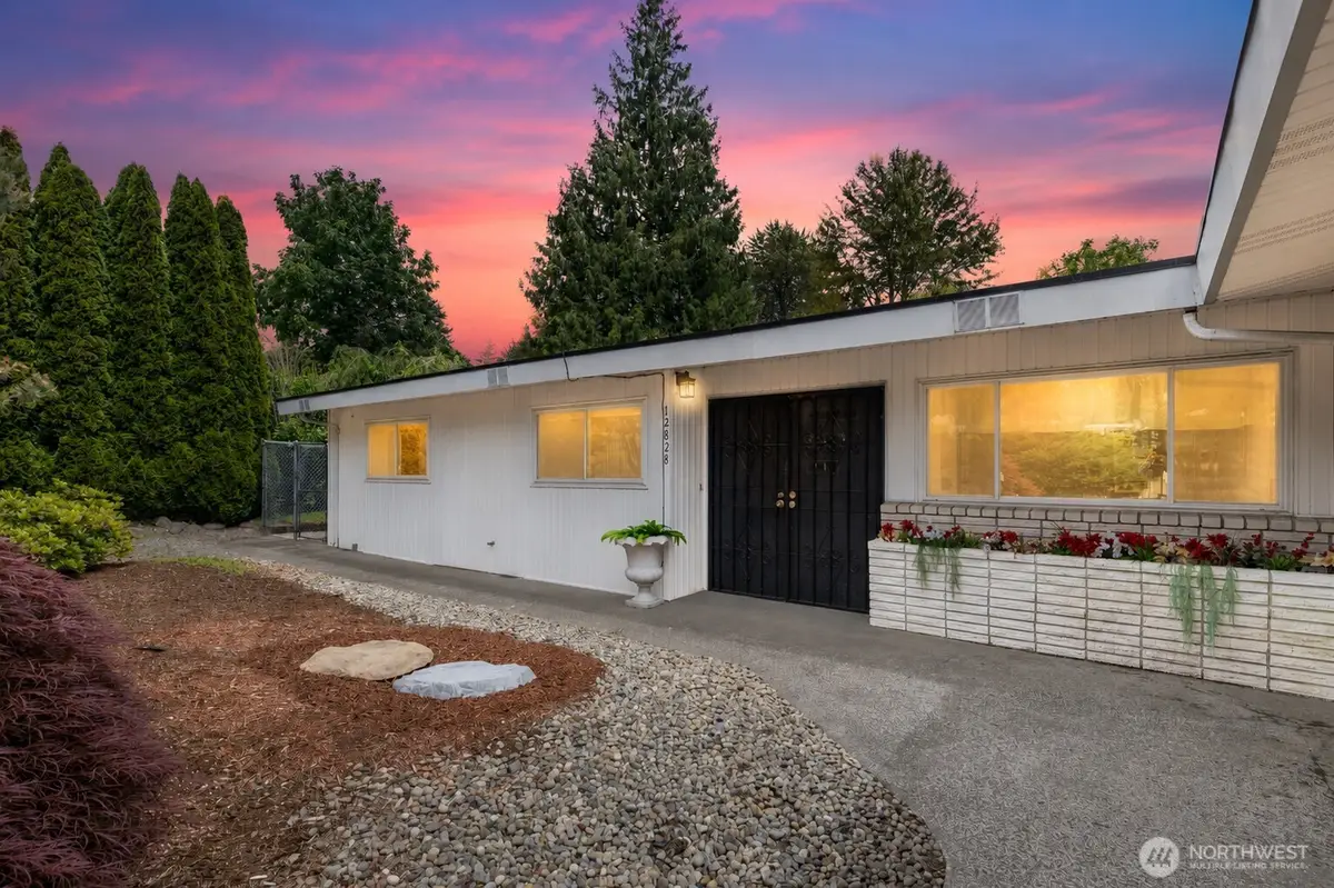12828 78th Avenue S, Seattle, WA 98178 - #1