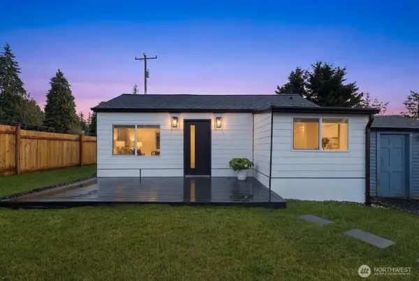 1747 NE 147th St, Shoreline, WA 98155