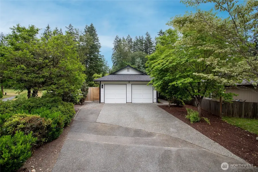 21927 SE 237th St, Maple Valley, WA 98038 - #2