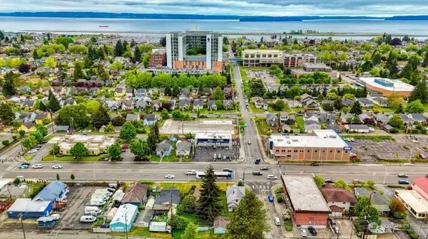 1301 Broadway Avenue, Everett, WA 98201