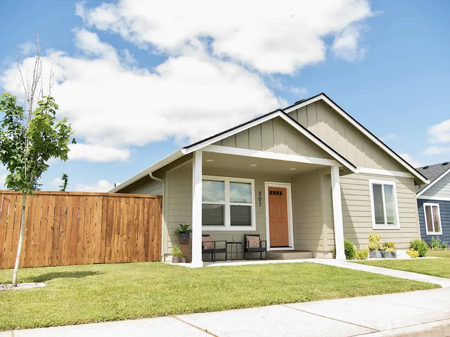 507 Powell Avenue, Winlock, WA 98596 - #2