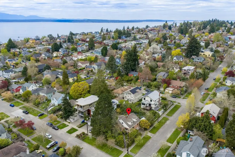 3002 NW 70th Street, Seattle, WA 98117 - #2