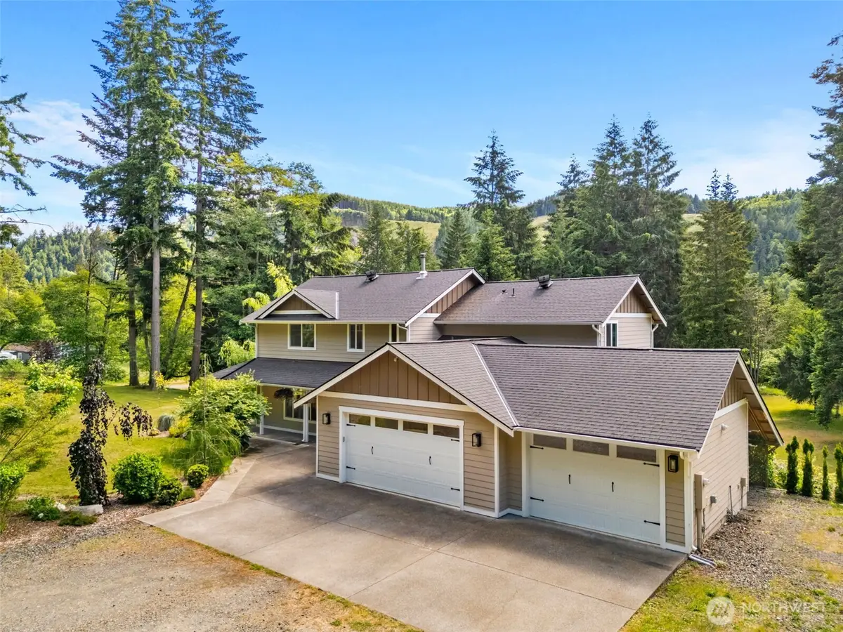 17718 Mulqueen Road Se, Rainier, WA 98576 - #1