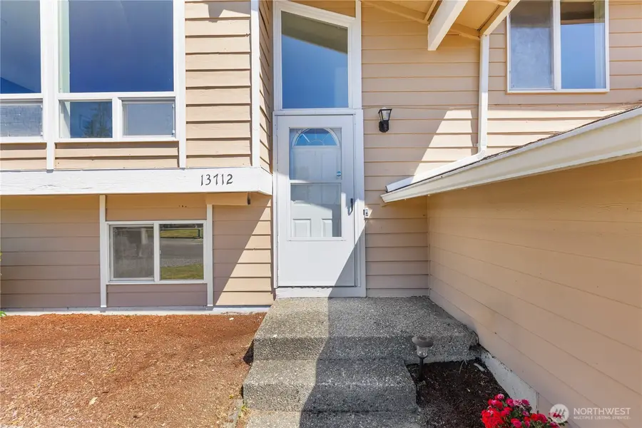 13712 SE 233rd Street, Kent, WA 98042 - #2