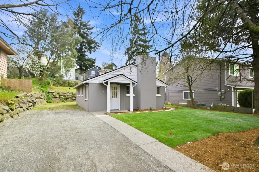 5720 37th Avenue S, Seattle, WA 98118 - #2