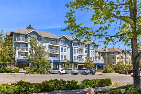 300 High School Road Ne #412, Bainbridge Island, WA 98110