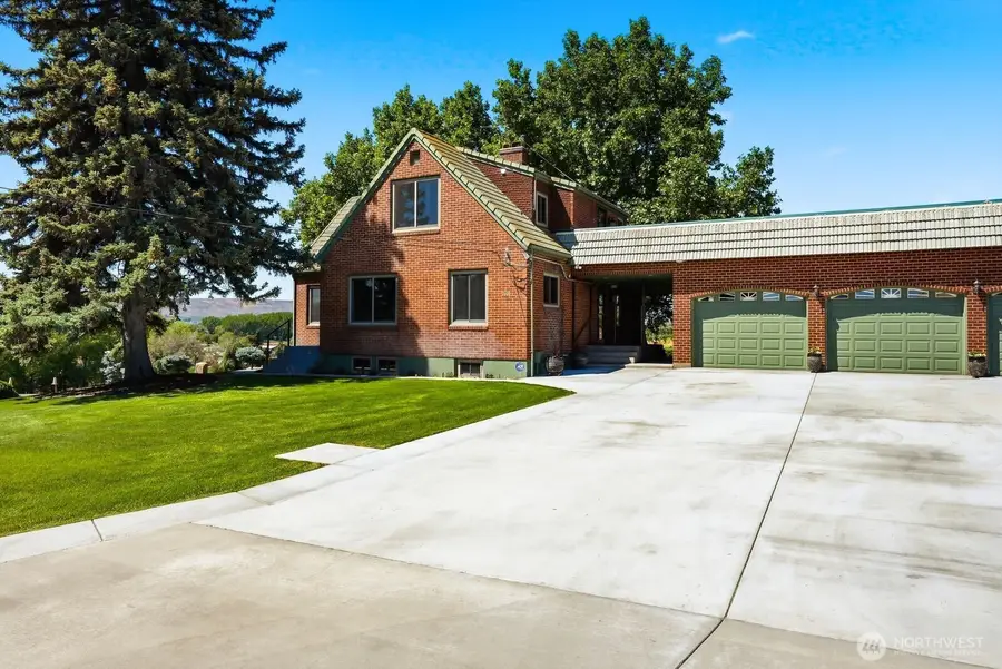 2606 Draper Road, Yakima, WA 98903 - #2