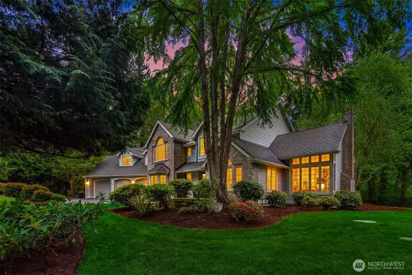 14214 216th Avenue Ne, Woodinville, WA 98077