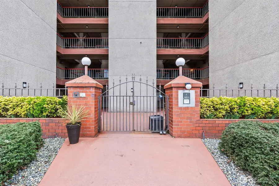 1902 S Bridgeport Way W #205, University Place, WA 98466 - #2
