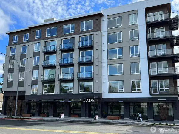 11903 NE 128th Street #412, Kirkland, WA 98034
