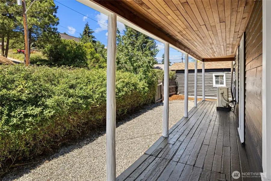 401 S 1st Street, Roslyn, WA 98941 - #3