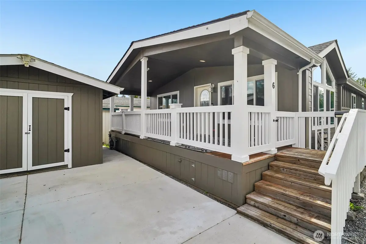 14322 Admiralty Way #6, Lynnwood, WA 98087 - #1