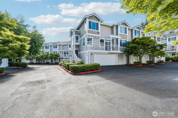 11899 NE 163rd Place, Bothell, WA 98011