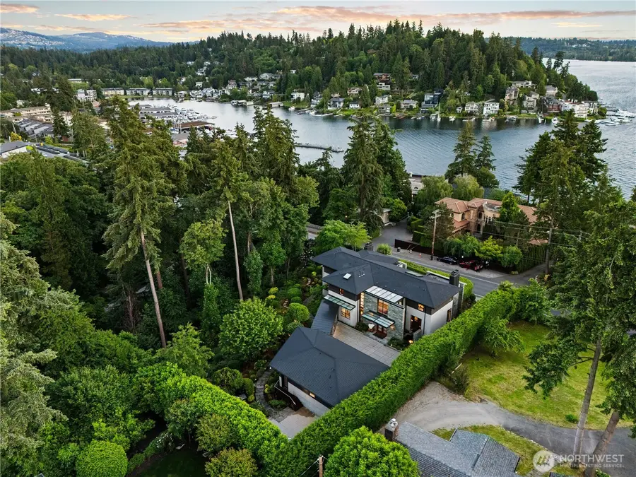 9632 Lake Washington Blvd Ne, Bellevue, WA 98004 - #3