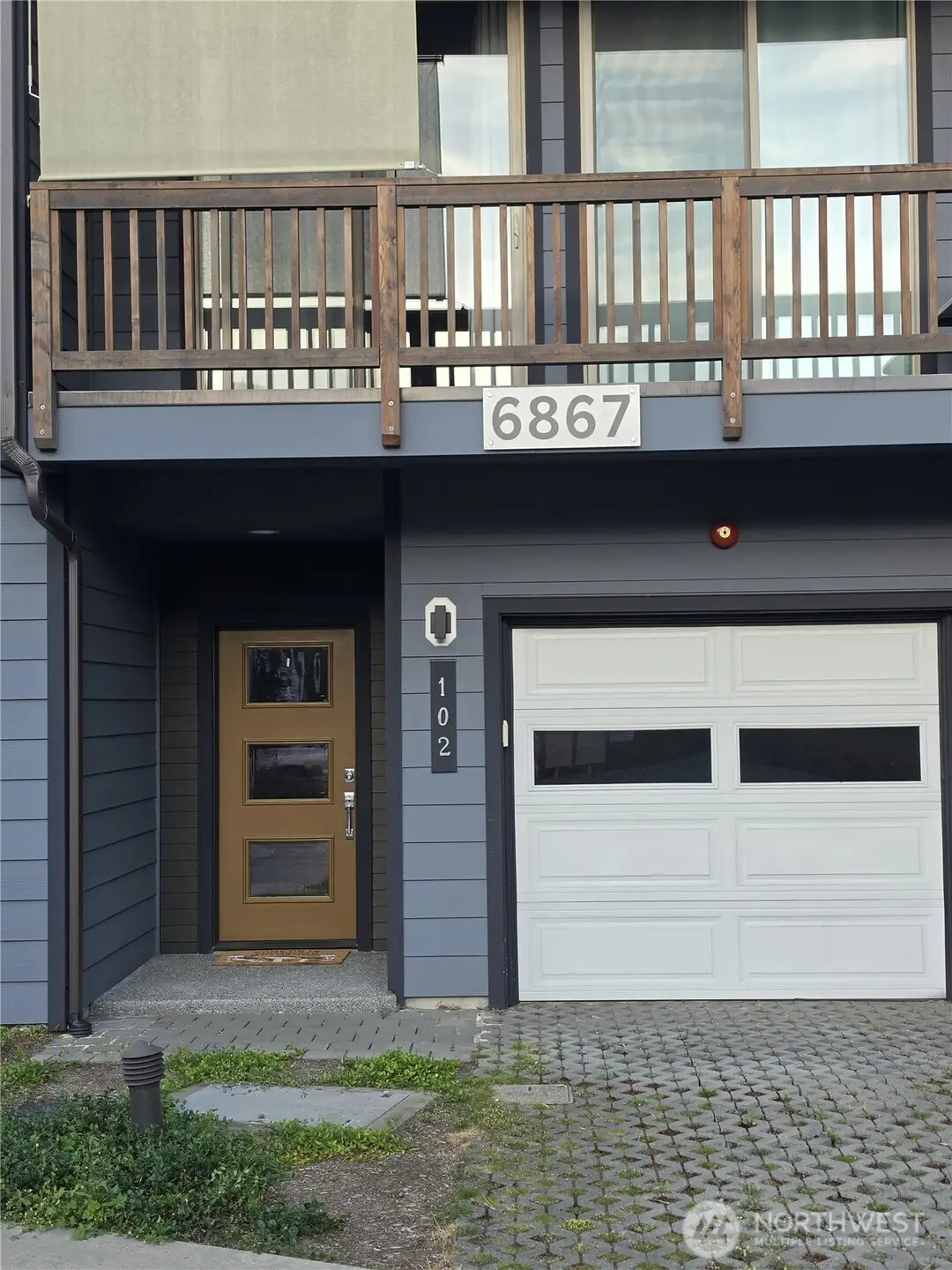 6867 NE 170th St #102, Kenmore, WA 98028 - #1